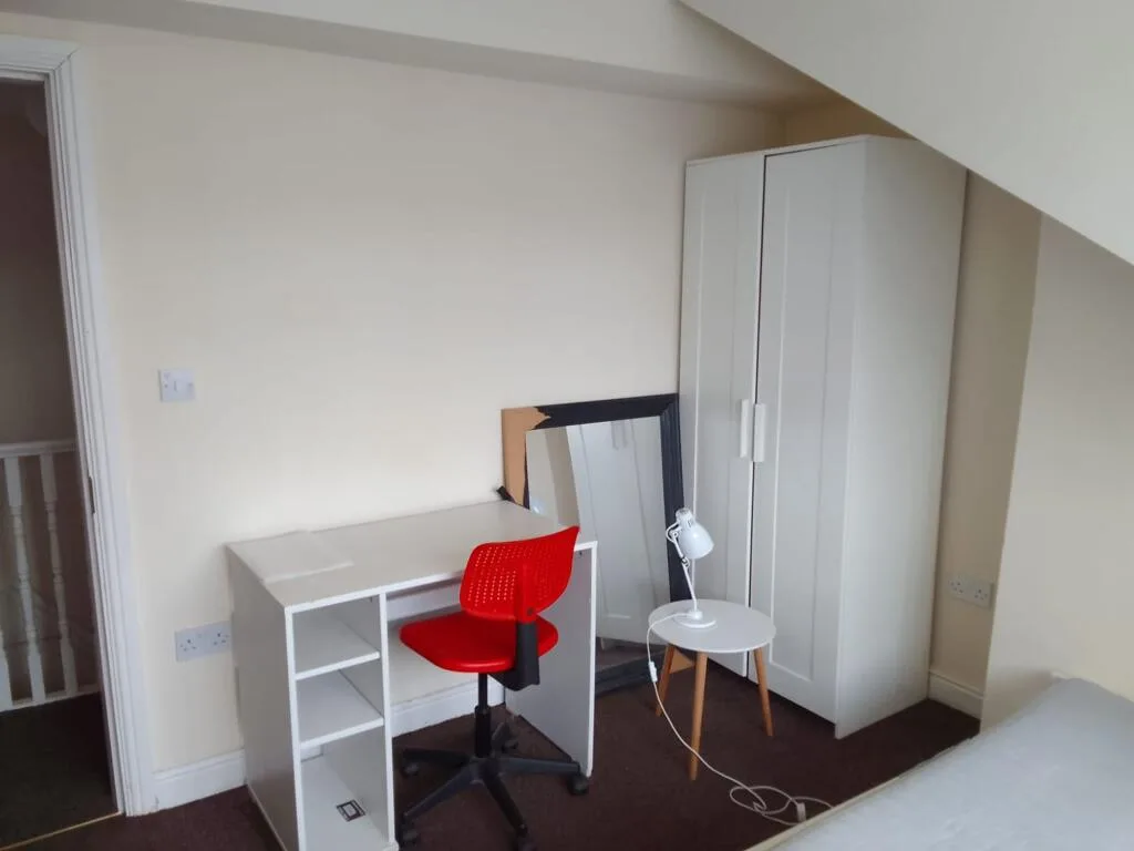 4 bedroom terraced house for rent