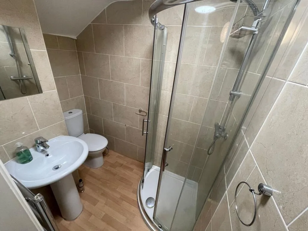 4 bedroom terraced house for rent
