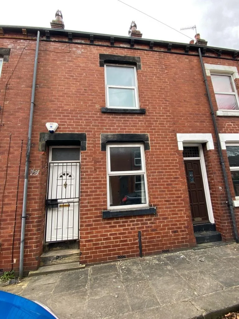 4 bedroom terraced house for rent