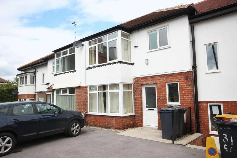 4 bedroom house for rent