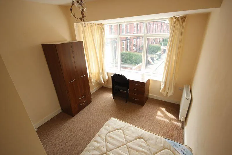4 bedroom house for rent