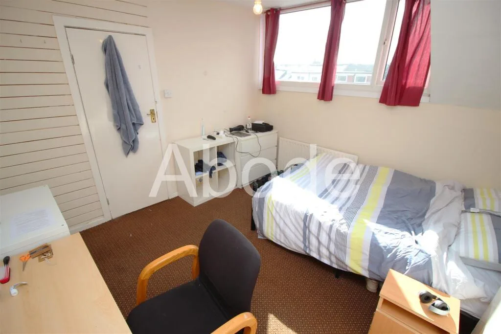 4 bedroom house for rent