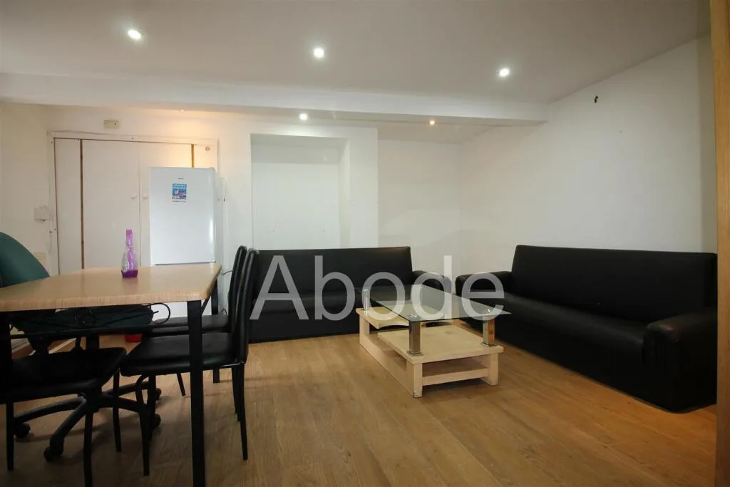 4 bedroom house for rent