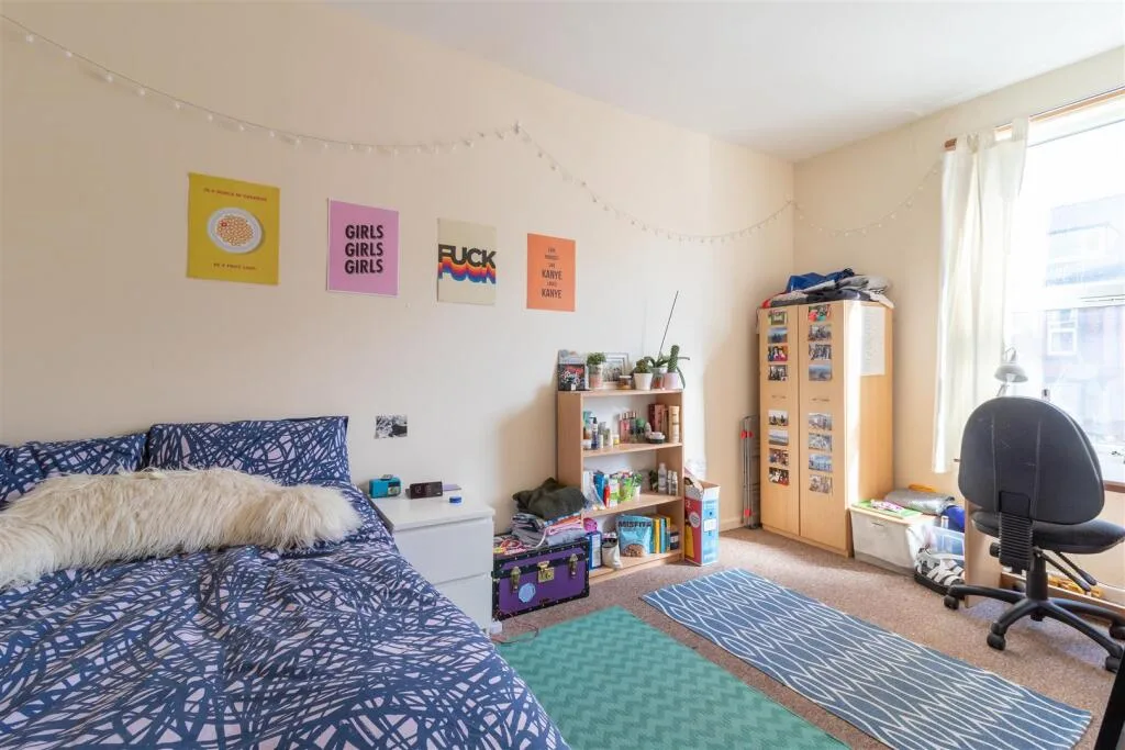 4 bedroom house for rent