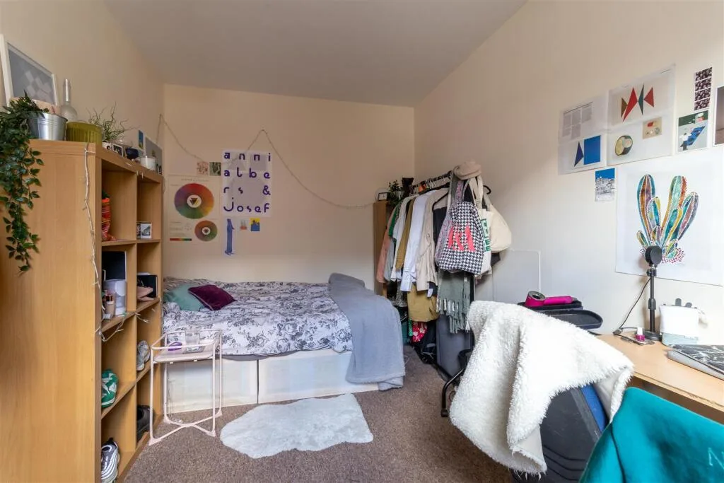 4 bedroom house for rent