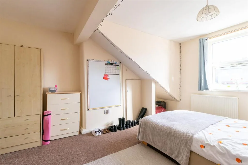 4 bedroom house for rent