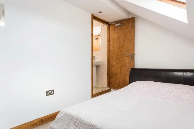 4 bedroom terraced house for rent