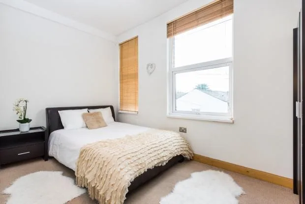 4 bedroom terraced house for rent