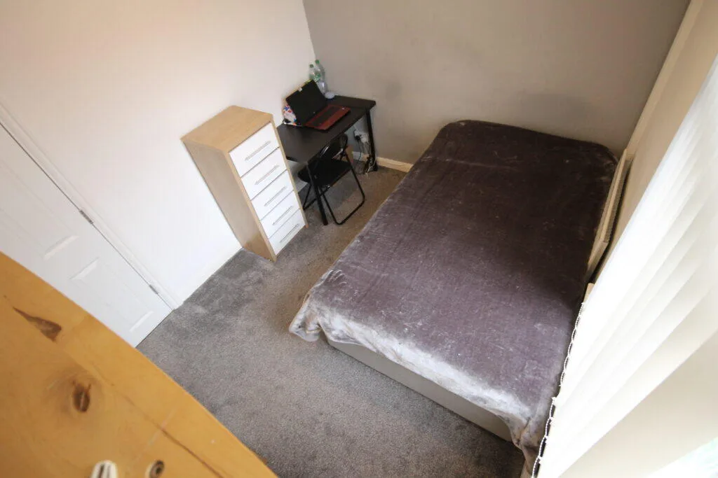 4 bedroom terraced house for rent