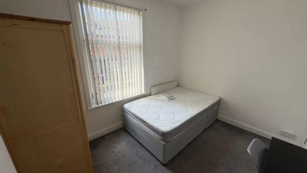 4 bedroom terraced house for rent