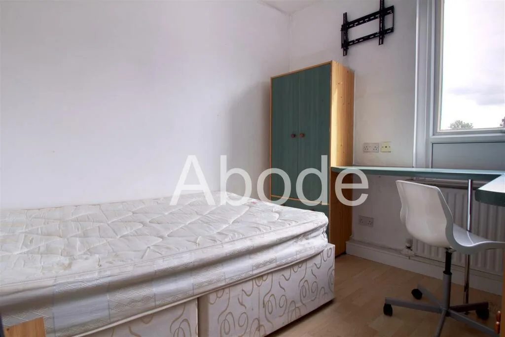 4 bedroom house for rent