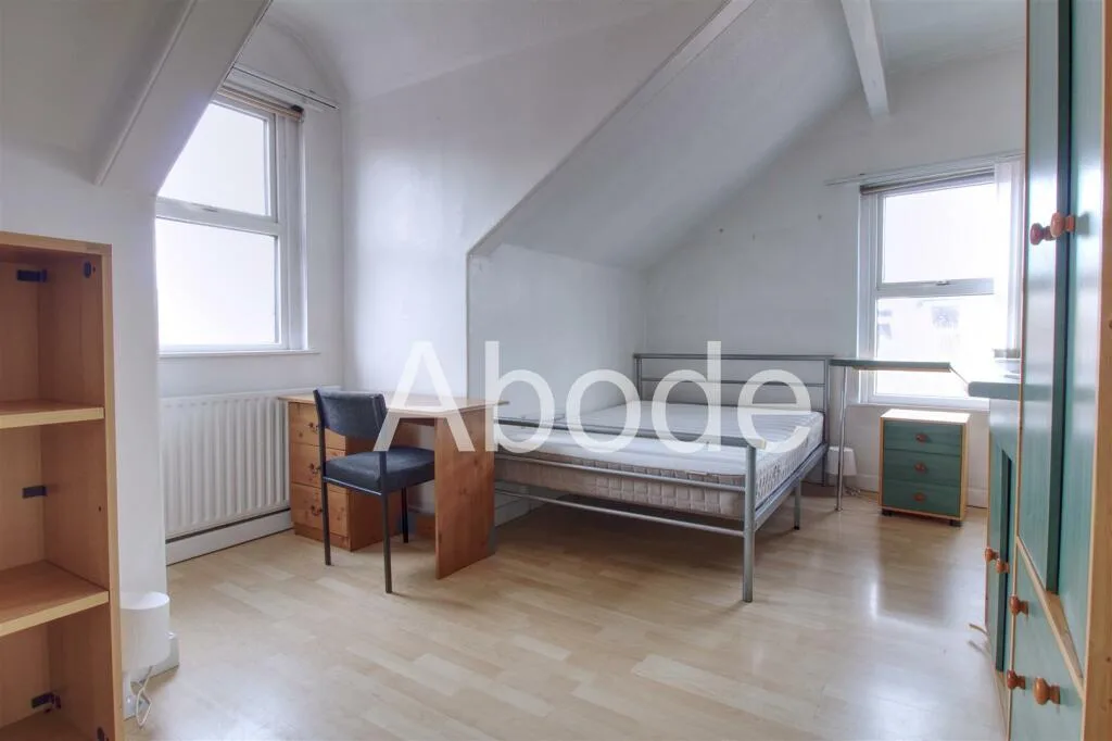 4 bedroom house for rent
