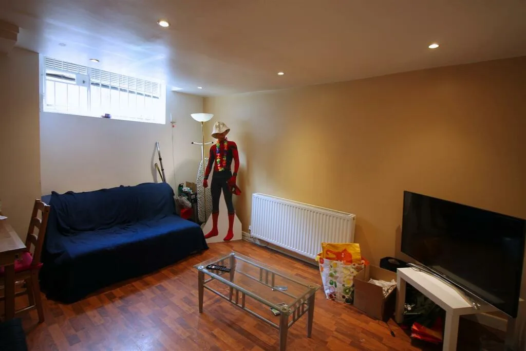 4 bedroom house for rent