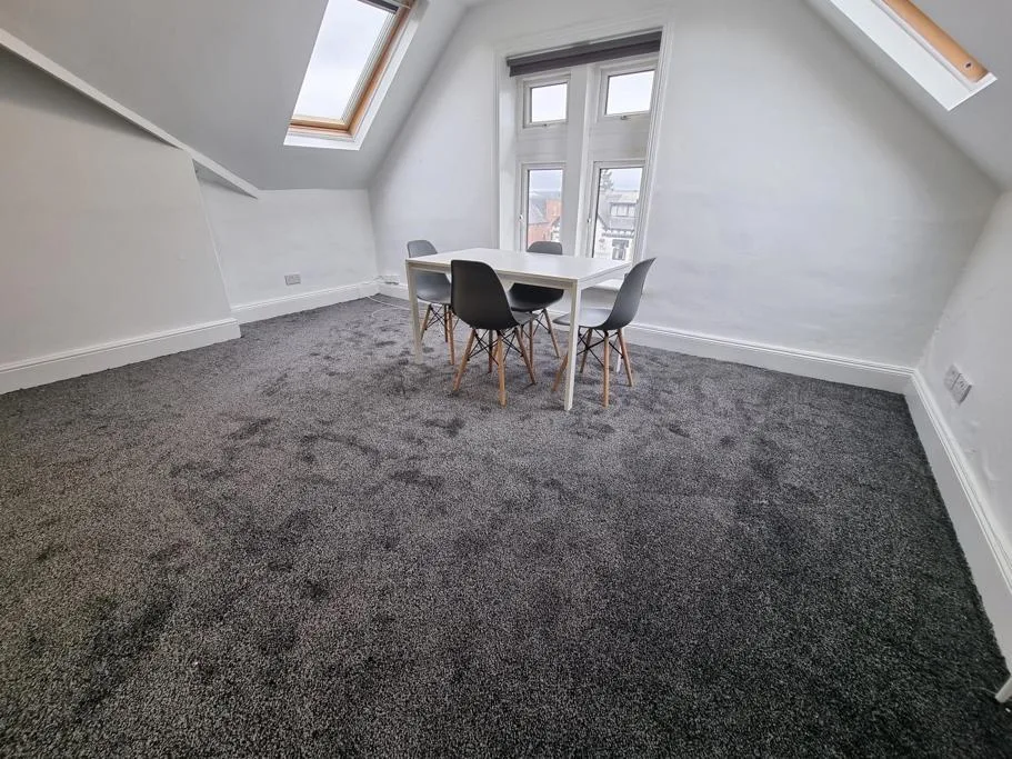 4 bedroom flat for rent