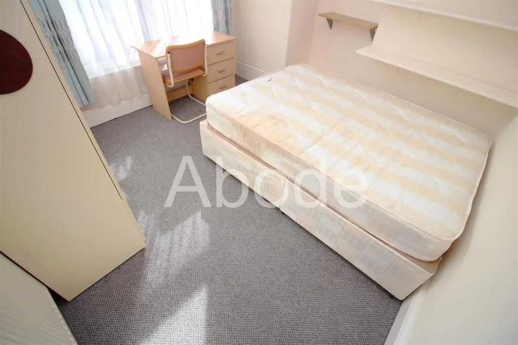 5 bedroom house for rent