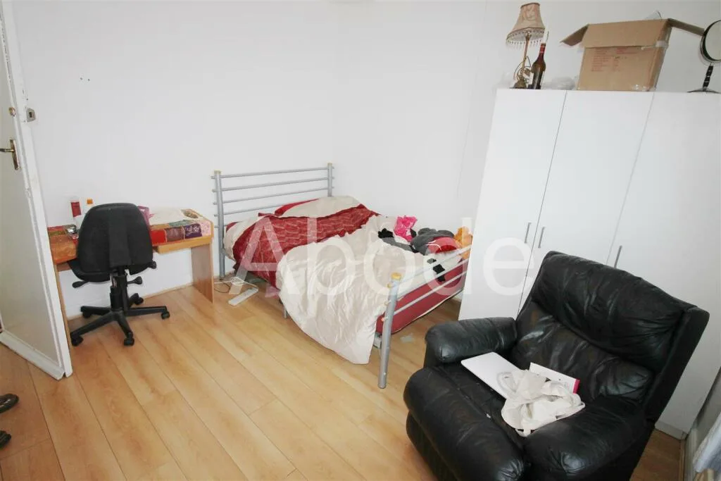 4 bedroom house for rent