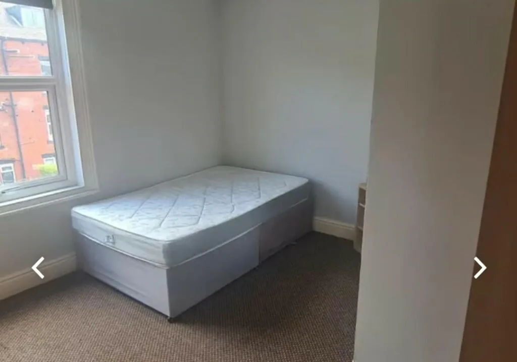 5 bedroom terraced house for rent