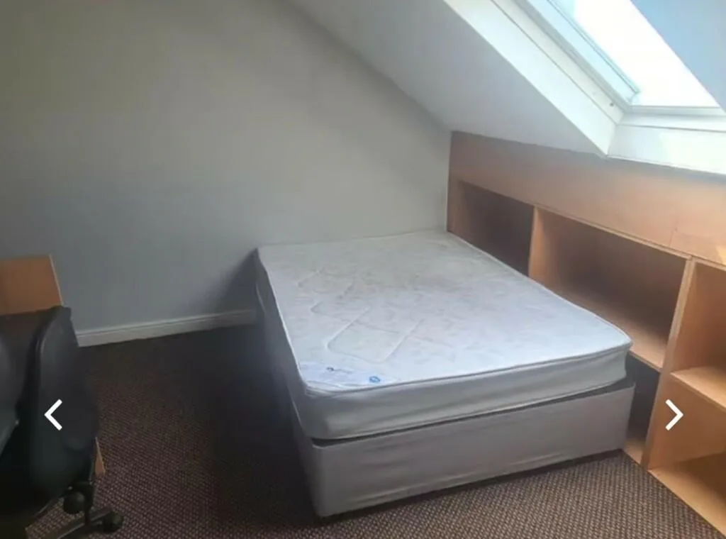 5 bedroom terraced house for rent