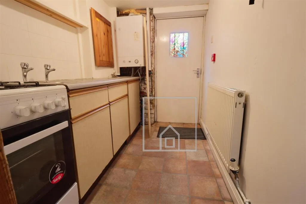 5 bedroom house for rent