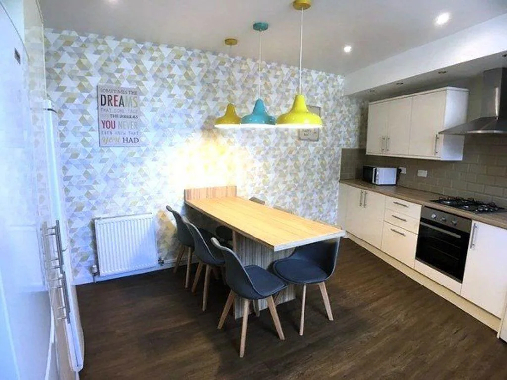 4 bedroom house for rent