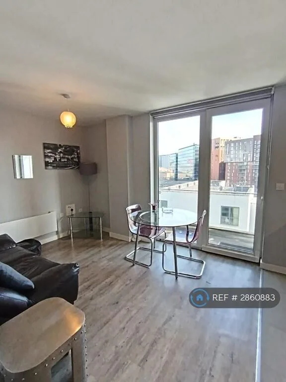 Studio flat for rent
