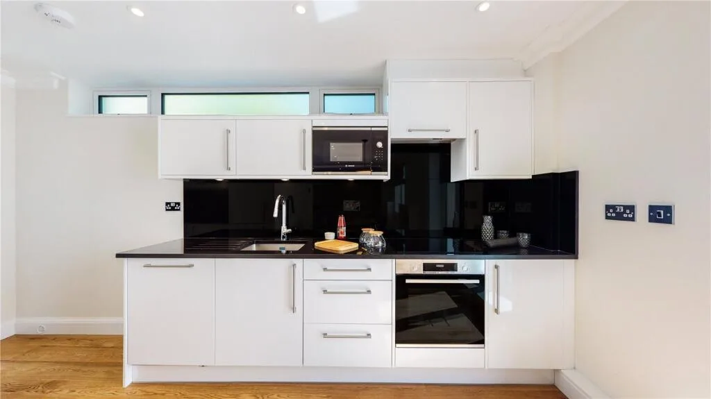 2 bedroom detached house for rent