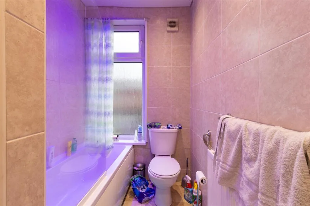 5 bedroom house for rent