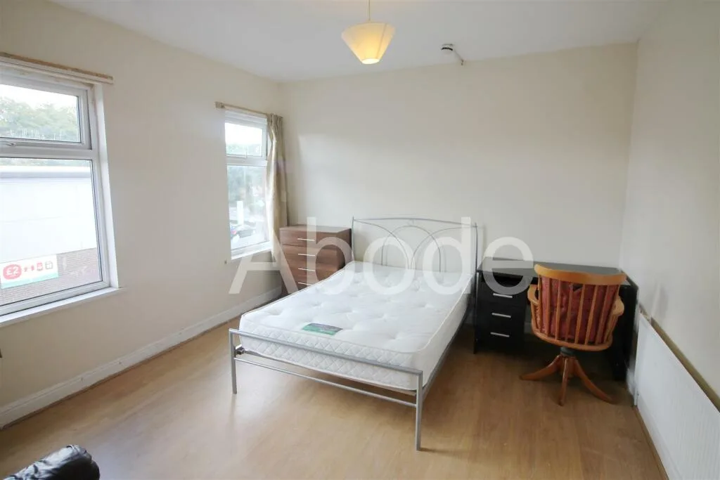 5 bedroom house for rent