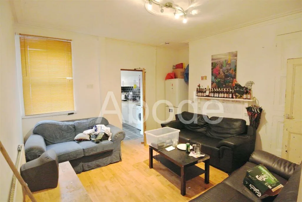 5 bedroom house for rent