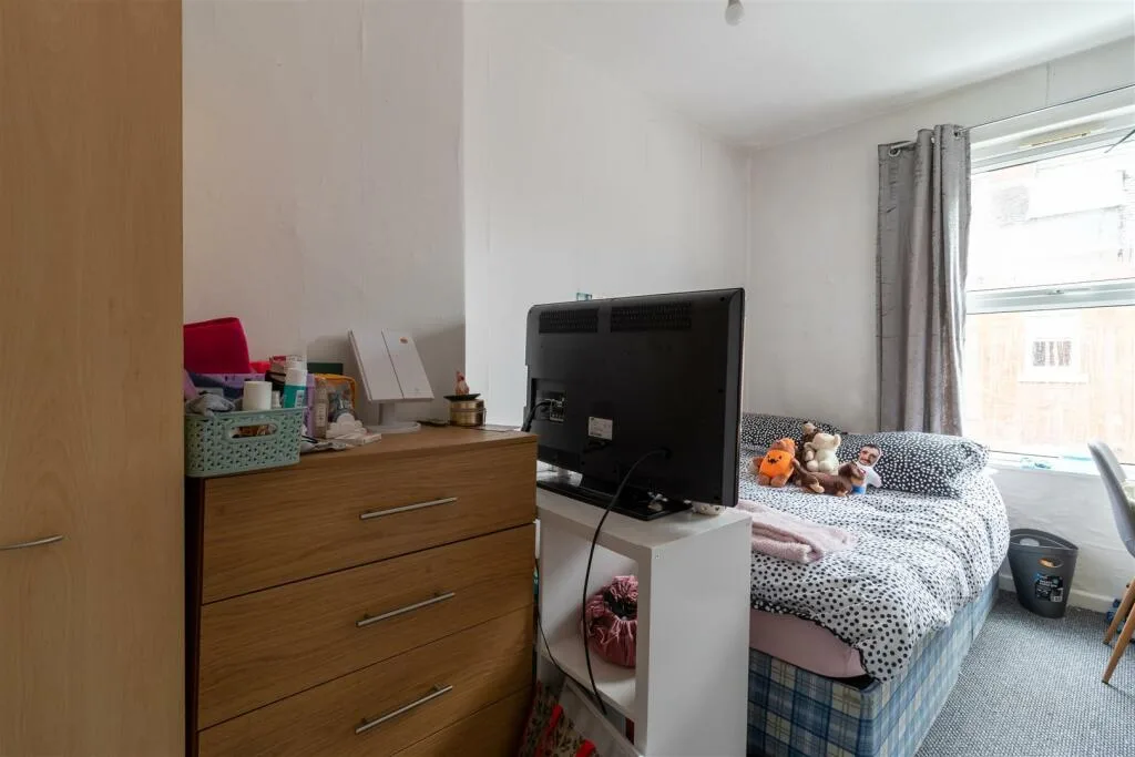 4 bedroom house for rent