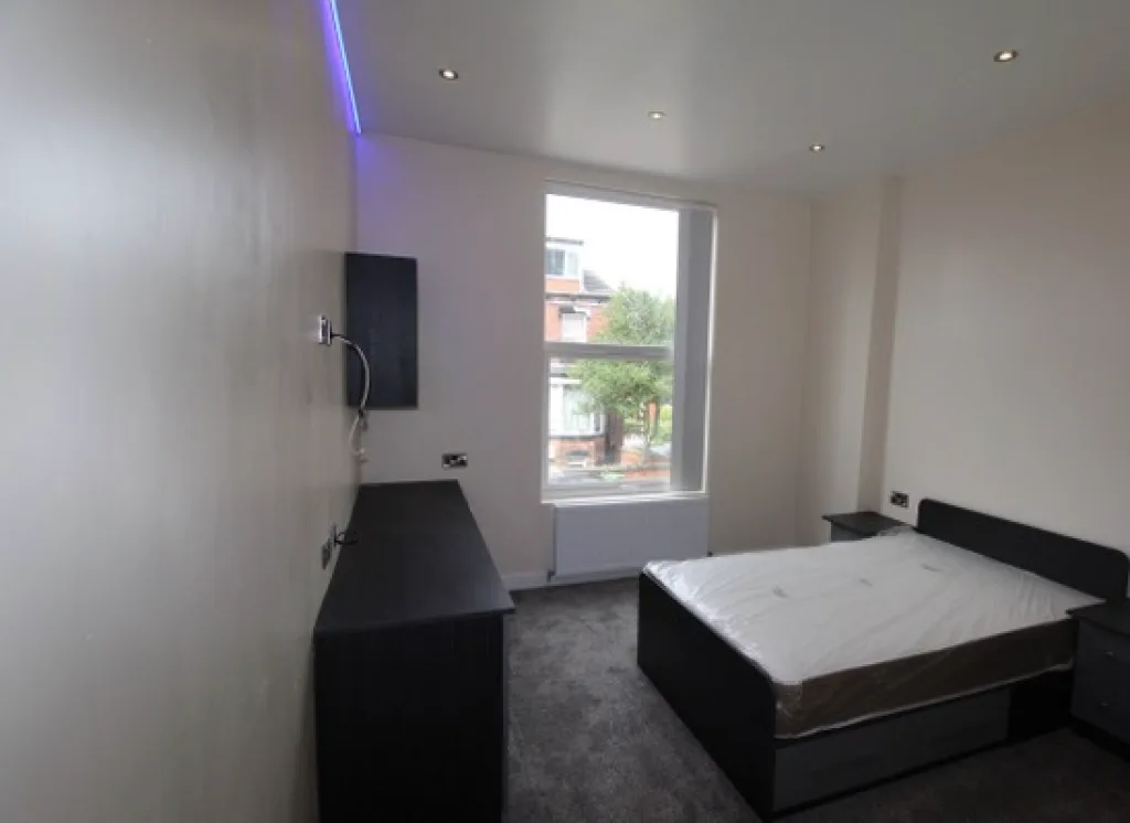 4 bedroom apartment for rent