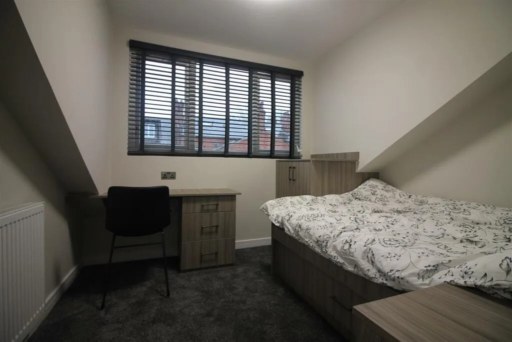 4 bedroom house for rent