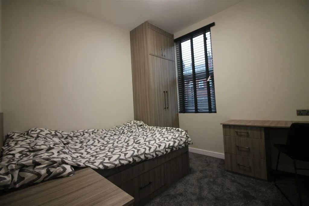 4 bedroom house for rent
