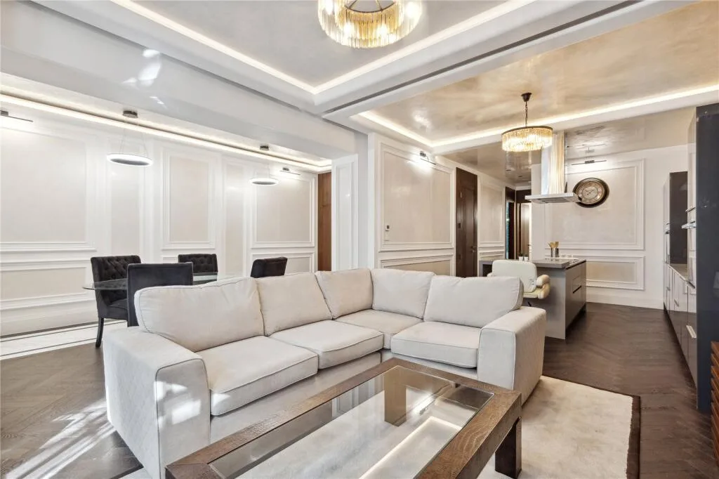 3 bedroom flat for rent
