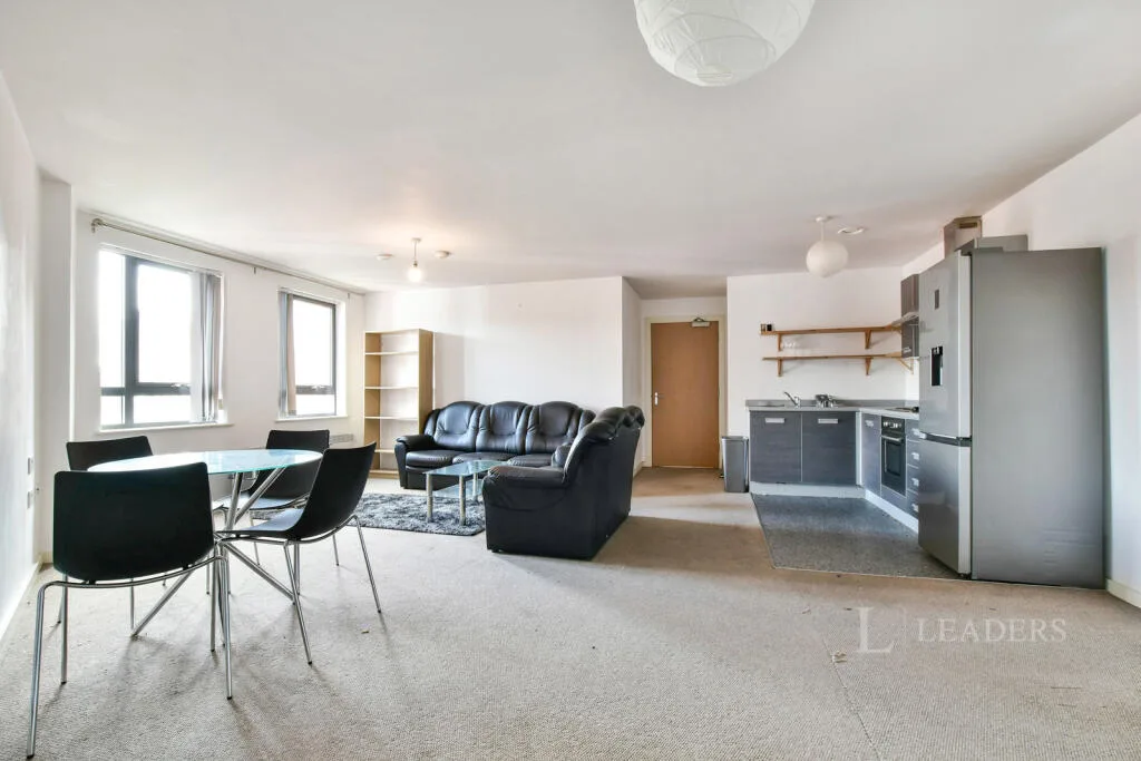 2 bedroom flat for rent