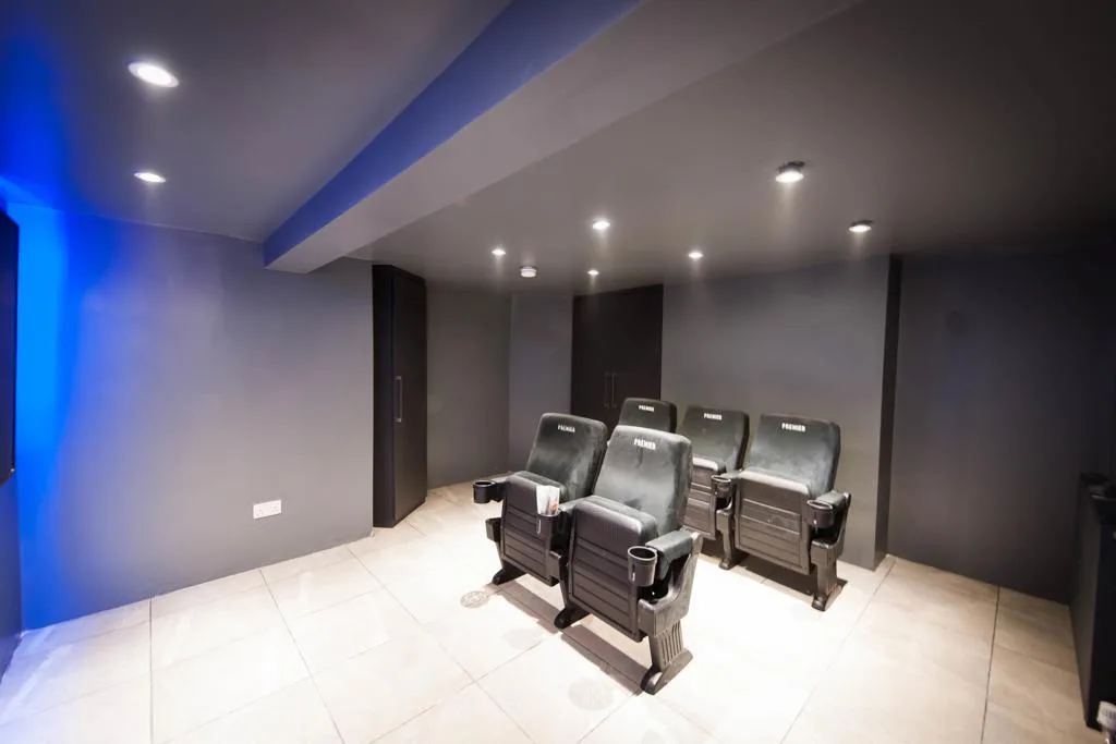 5 bedroom house for rent