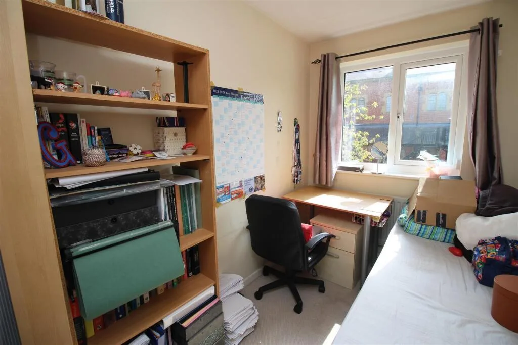 2 bedroom terraced house for rent