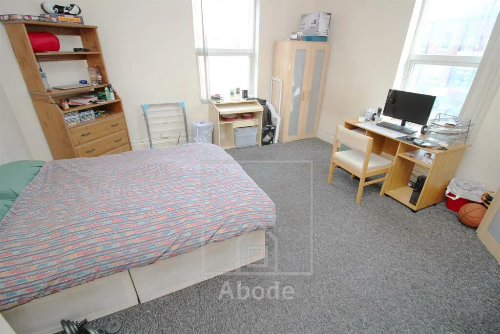 5 bedroom house for rent
