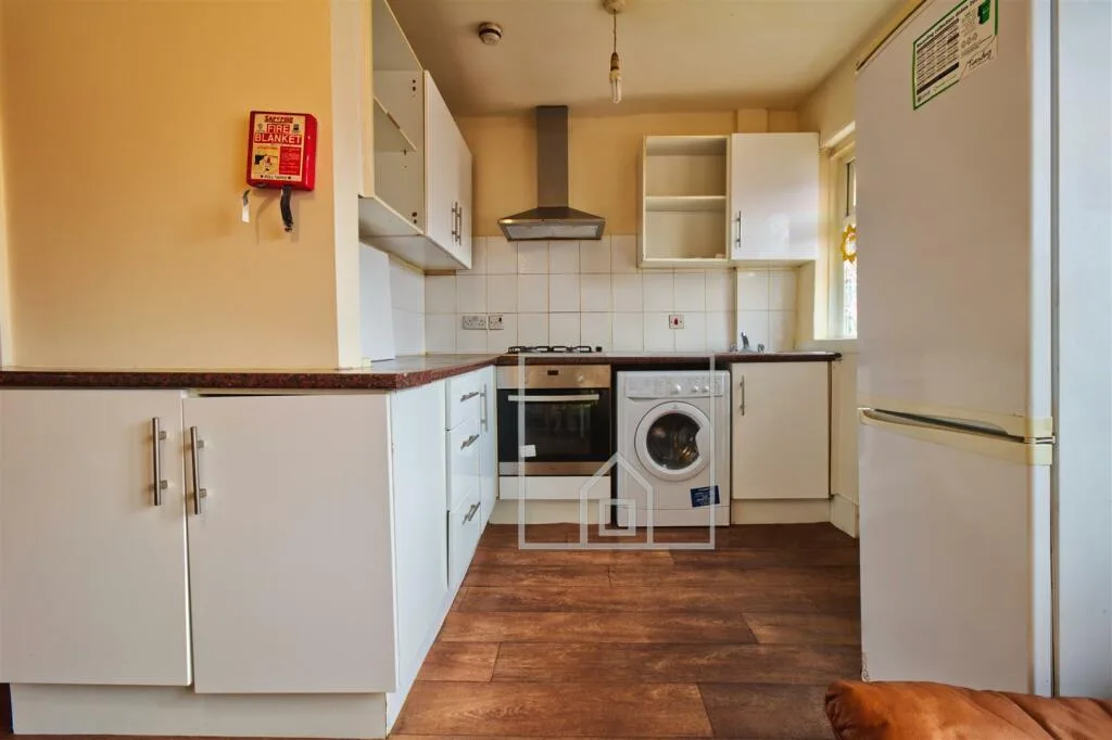 5 bedroom house for rent