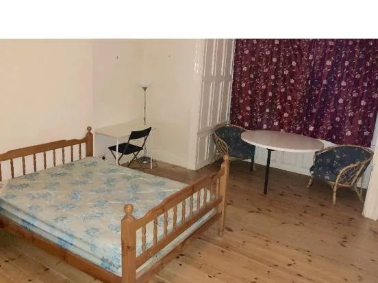 2 bedroom ground floor flat for rent