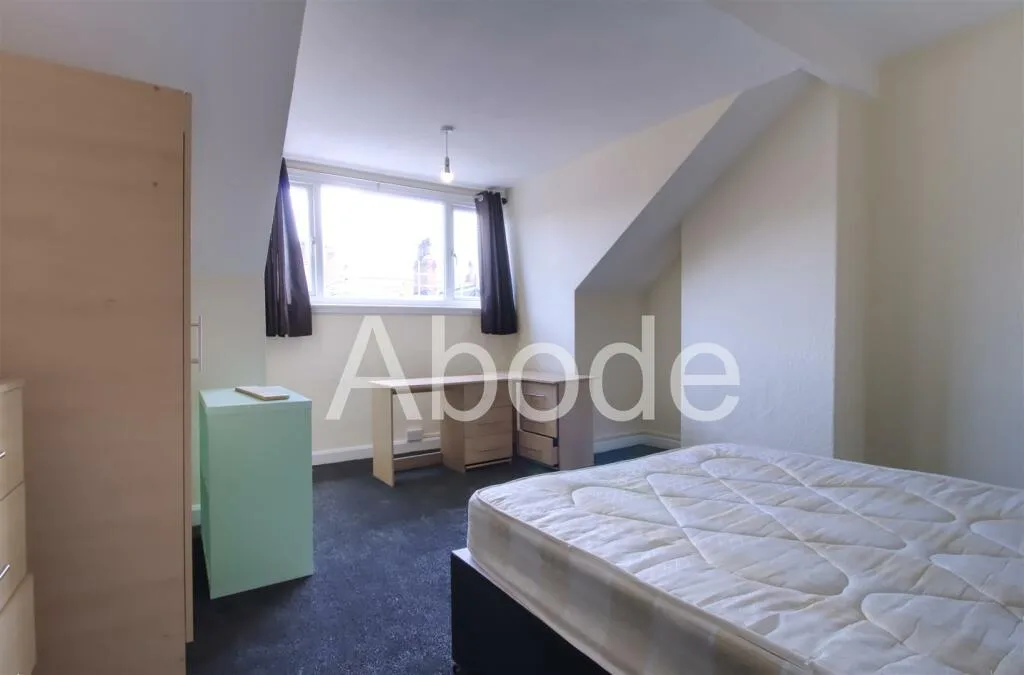 5 bedroom house for rent