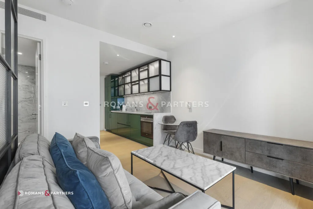 Studio flat for rent