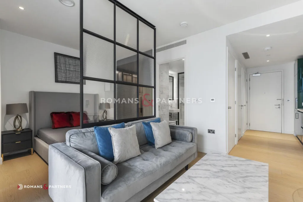 Studio flat for rent