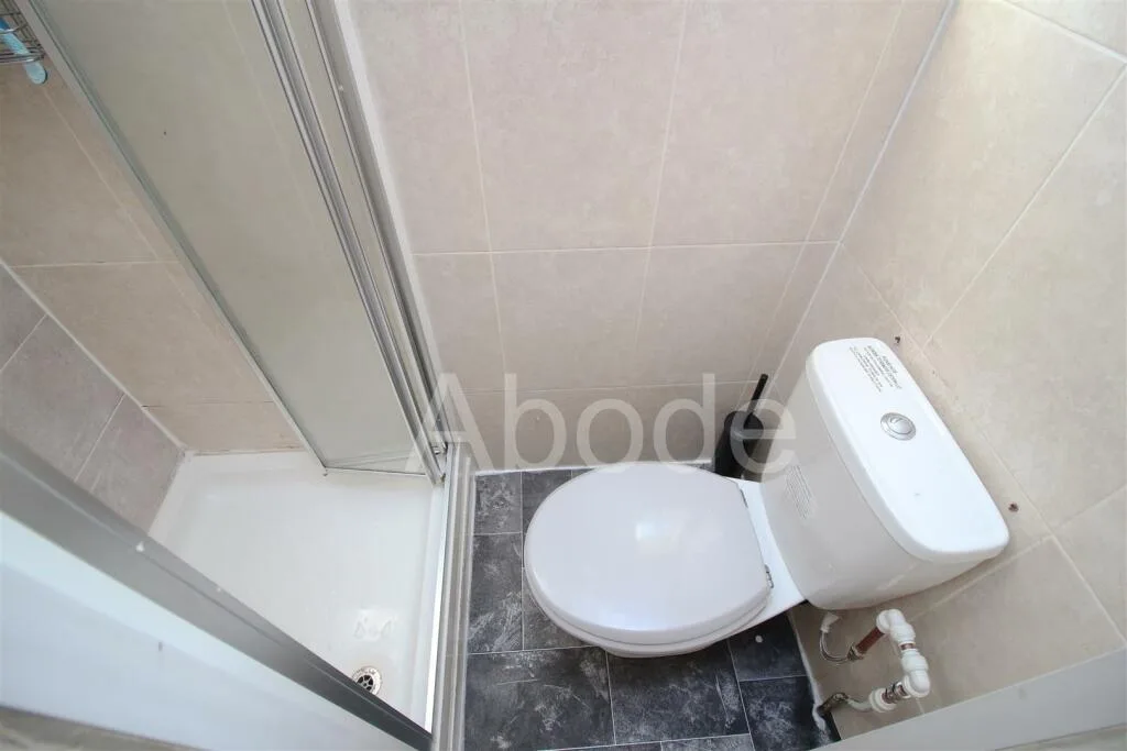 5 bedroom house for rent