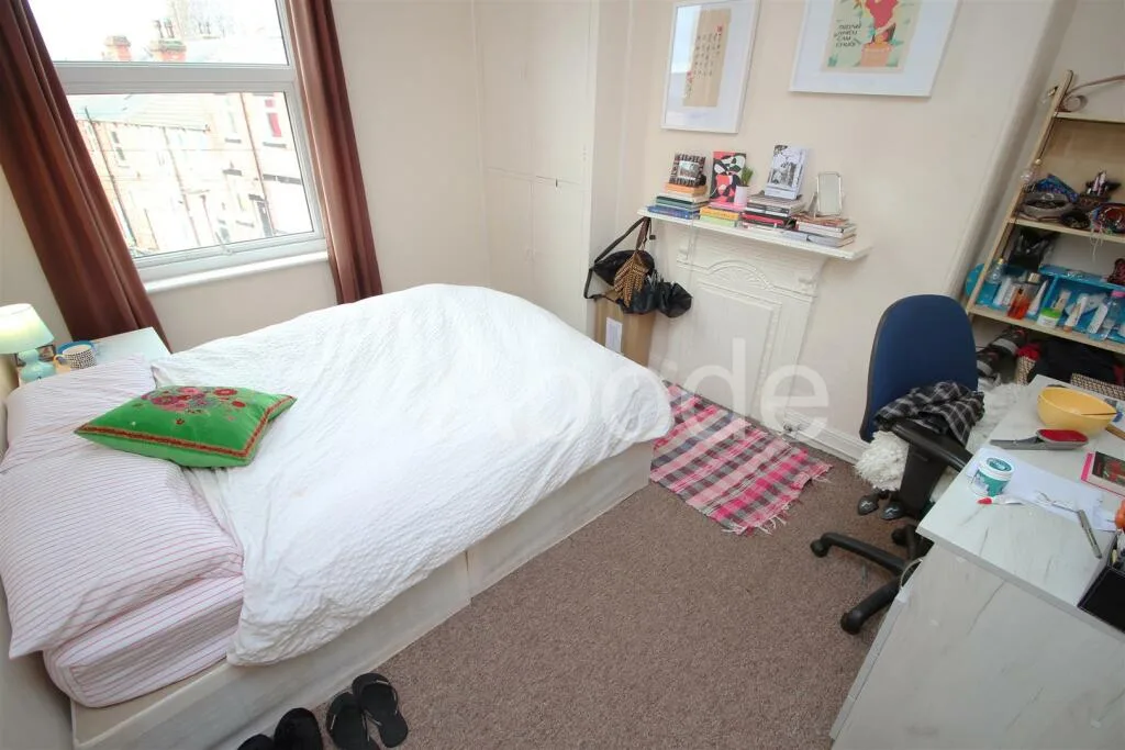 5 bedroom house for rent