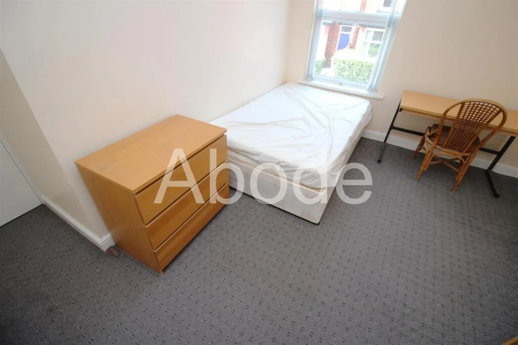 7 bedroom house for rent