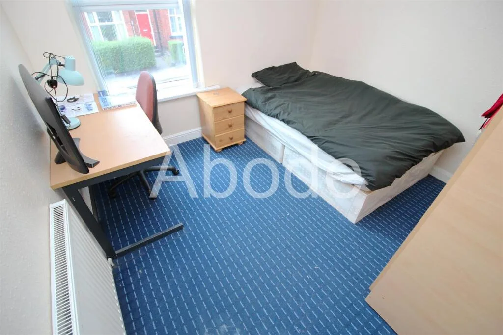 7 bedroom house for rent