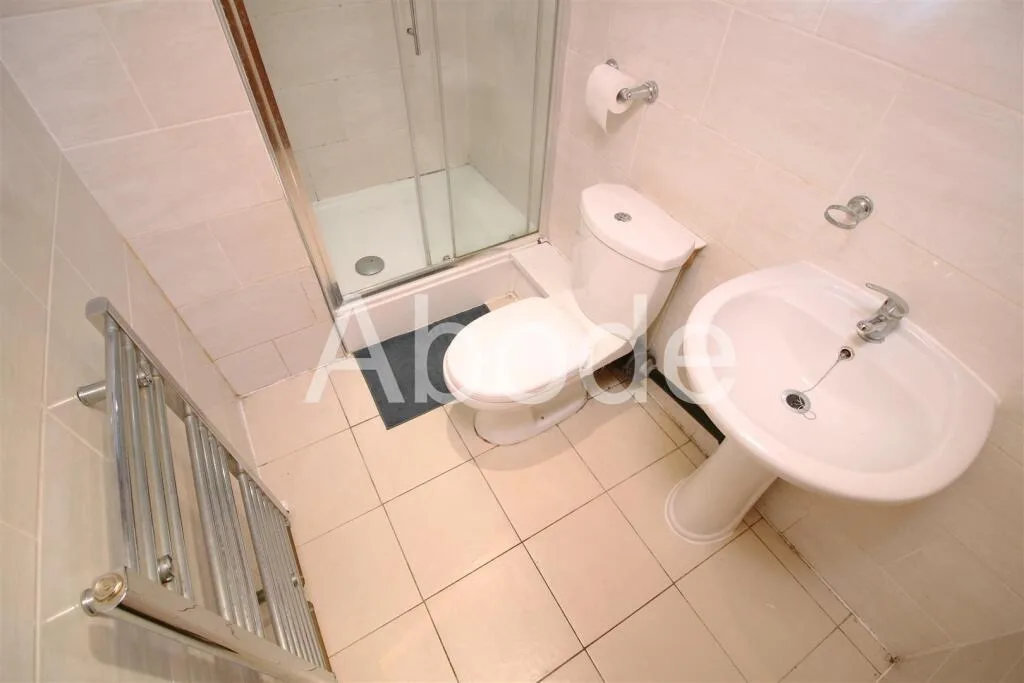 7 bedroom house for rent