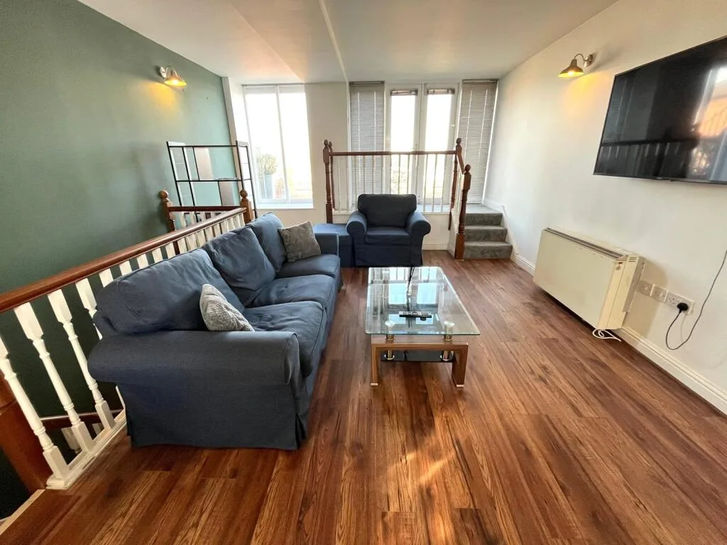 3 bedroom penthouse for rent