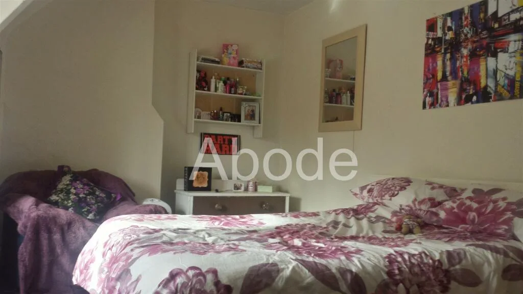 7 bedroom house for rent